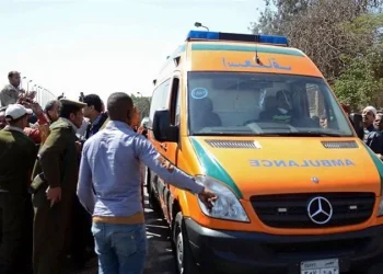 بسبب النقل التعسفى.. مراقب صحي يشعل النار في نفسه