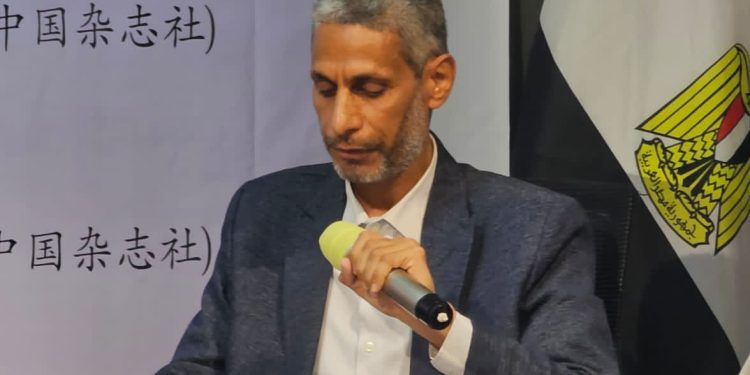 مناقشة كتاب شي جين بينغ حول الحكم والإدارة