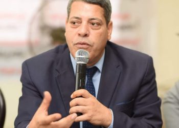 نقيب محامين بني سويف طارق عبد العظيم
