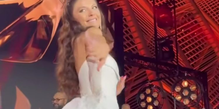 مايا رعيدي تتمايل في حفل زفافها