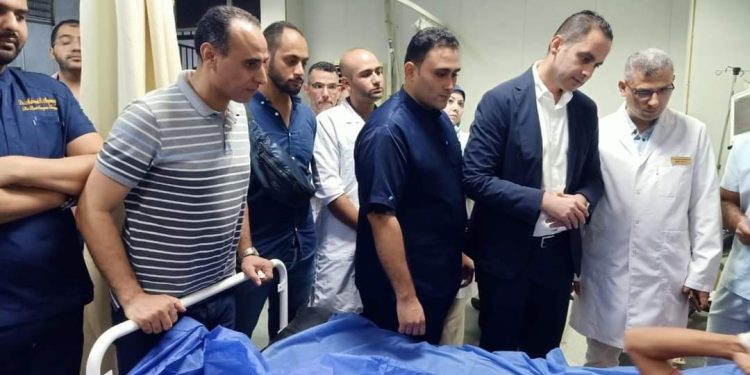 نائب وزير الصحة يطمئن على مصابي حادث قطاري الزقازيق