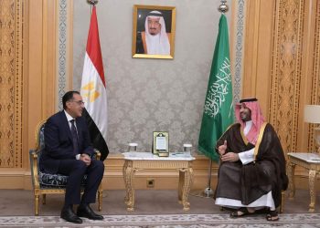 لقاء رئيس الوزراء مع ولي العهد السعودي الأمير محمد بن سلمان
