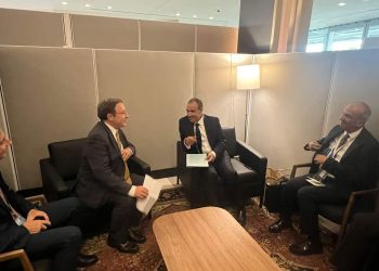 جانب من لقاء وزير الخارجية بمدير برنامج الأمم المتحدة الإنمائي