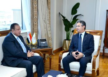 جانب من وزير التموين بالدكتور هشام عزمي رئيس الجهاز المصري للملكية الفكرية