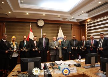 الإجتماع الدوري للمجلس الأعلى لشئون التعليم والطلاب