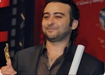 الفنان احمد عزمي