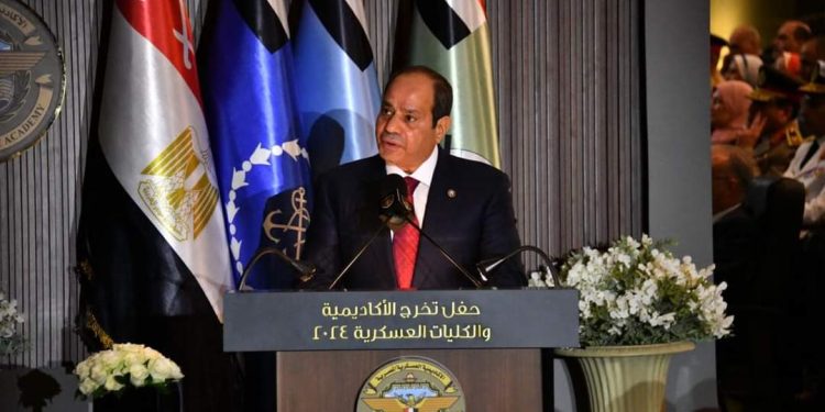 الرئيس عبد الفتاح السيسي أثناء إلقاء كلمة الذكرى ال51 لنصر أكتوبر المجيد