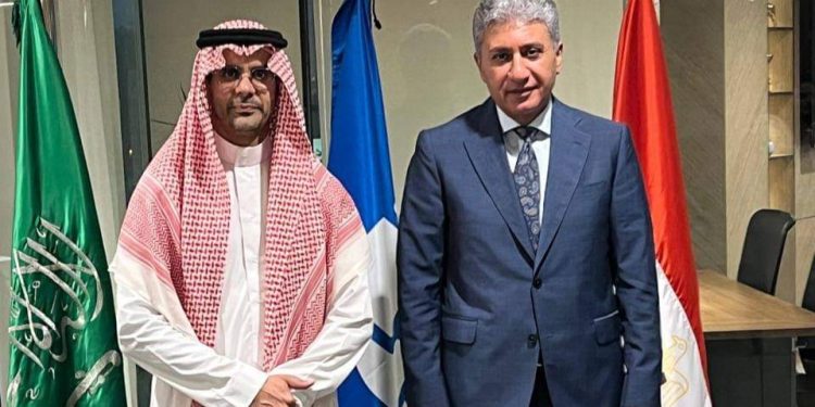 وزير السياحة والحراشي بالرياض