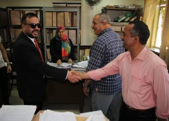جانب من تعارف مدير التأمين الصحي الجديد ببني سويف على العالمين