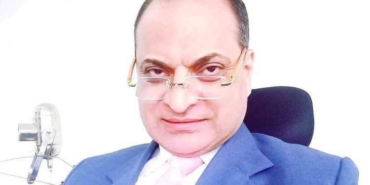 الدكتور علاء عزت