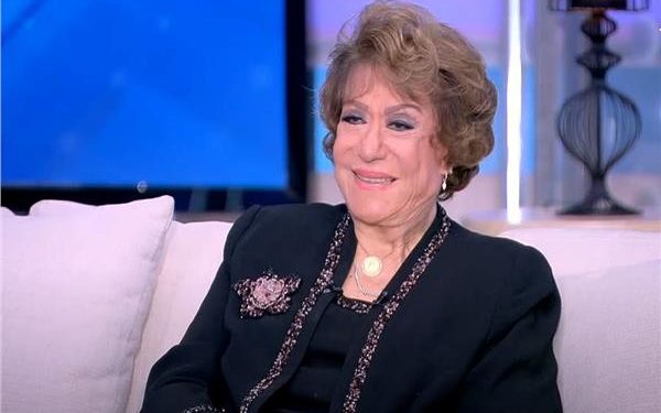 سميحة أيوب : هدم المسرح العائم نوع من التشويه الوطني