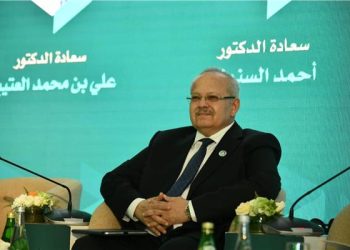الأستاذ الدكتور محمد عثمان الخشت رئيس جامعة القاهرة السابق