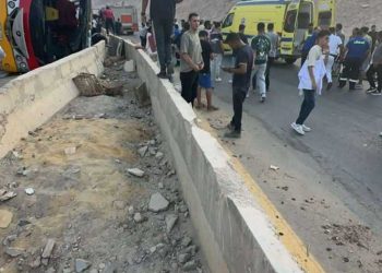 طريق الموت..شاهد عيان يروي تفاصيل محزنة عن إنقلاب أتوبيس الجلالة