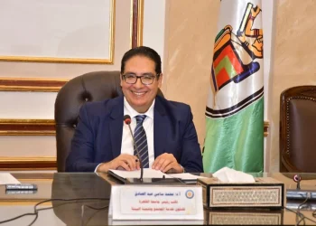 الدكتور محمد سامى رئيس جامعة القاهرة