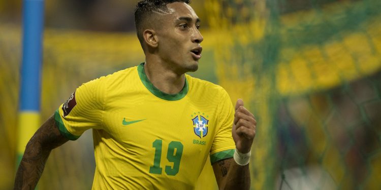 رافينيا لاعب البرازيل