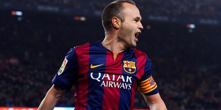 أندريس إنييستا لاعب برشلونة