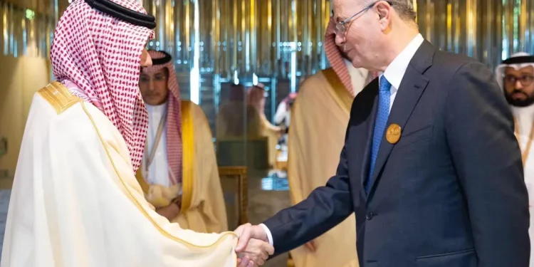 وزير الخارجية السعودي ورئيس وزراء فلسطين