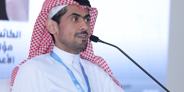 الكاتب الروائي السعودي اسامه المسلم