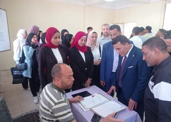 جامعة مدينة السادات تستقبل الطلاب الراغبين فى سحب استمارات الترشح فى انتخابات الاتحادات الطلابية