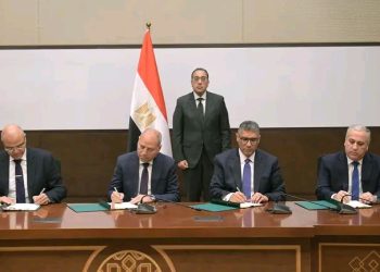 رئيس الوزراء يشهد بروتوكولات المحافظات مع الهيئة الوطنية للصحافة