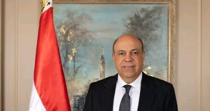 وزير الطيران المدني سامح الحفني