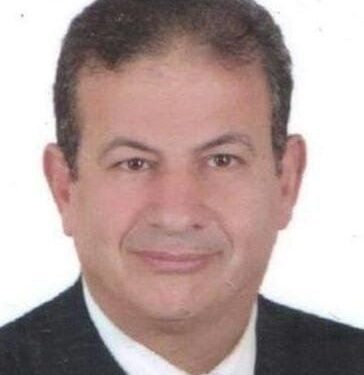 الكاتب أشرف فرج الله