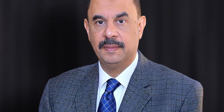 محافظ سوهاج اللواء دكتور عبد الفتاح سراج