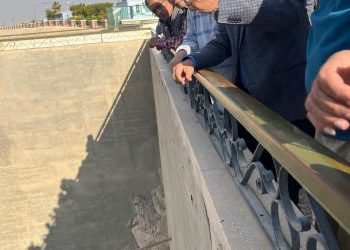 جانب من زيارة وزير الكهرباء لأسوان
