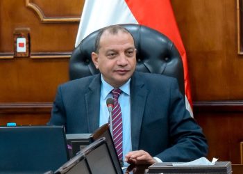 رئيس جامعة بنى سويف الدكتور منصور حسن
