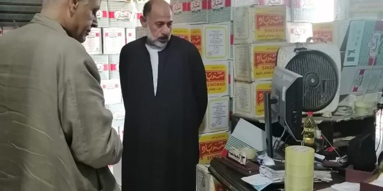 حماية المستهلك تضبط مخزن لاعادة تعبئة الزيوت