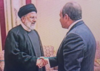 جيروزاليم تنشر صورة ارشيفية للسيسي ورئيس ايران الراحل