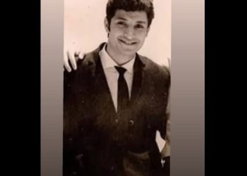 الراحل محمد عبد العزيز