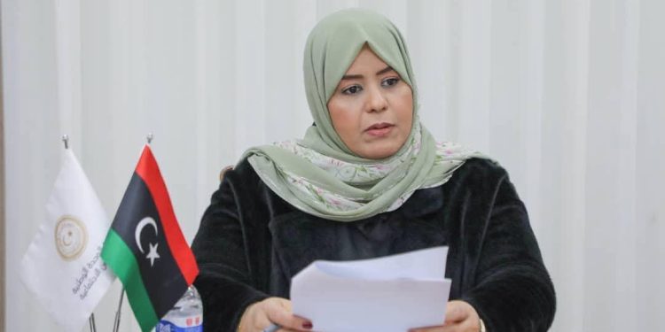 وزيرة الشؤون الاجتماعية بـ ليبيا ترأس اجتماع الأمانة العامة للعليا للطفولة