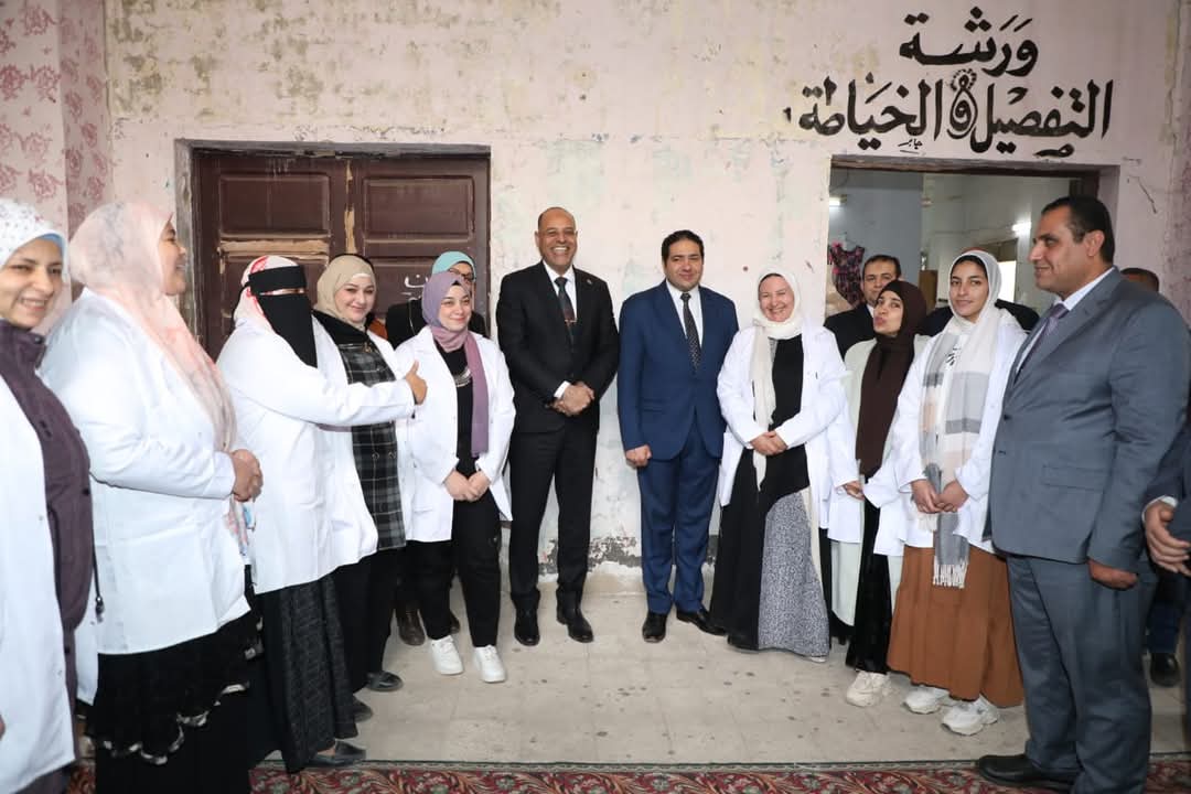 لقاء وزير العمل ونائب محافظ بني سويف والمهندس محمد العربي 
