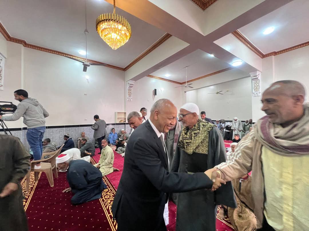 جانب من افتتاح مسجد الدكتور محمود بكري بقنا 