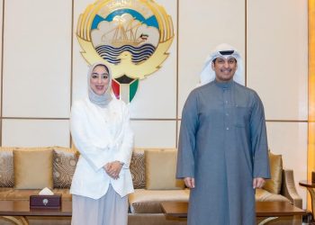 المطيري يستقبل وزيرة السياحة البحرينية فاطمة بنت جعفر الصيرفي