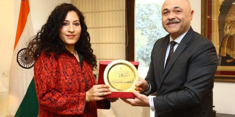 تعزيز سبل التعاون بين الكويت والهند في المجالين الثقافي والتعليمي