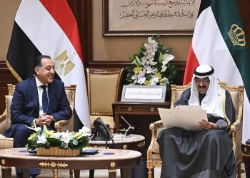 أمير الكويت يستقبل رئيس الوزراء المصري مصطفى مدبولي في قصر بيان