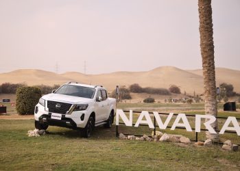 سيارة نيسان NAVARA
