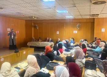 تمريض "جامعة بني سويف" تنظم فعاليات الاحتفال باليوم العالمي للمرأة