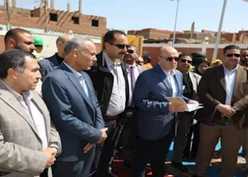 محافظ بني سويف يفتتح مشروعات في العيد القومي