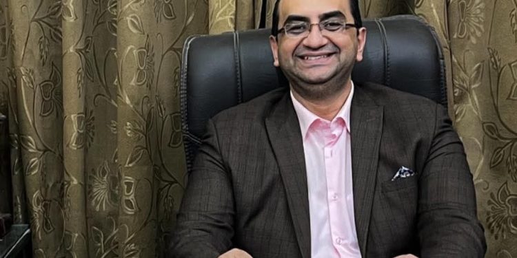 دكتور أحمد عبدالله خلف أخصائي التغذية العلاجية
