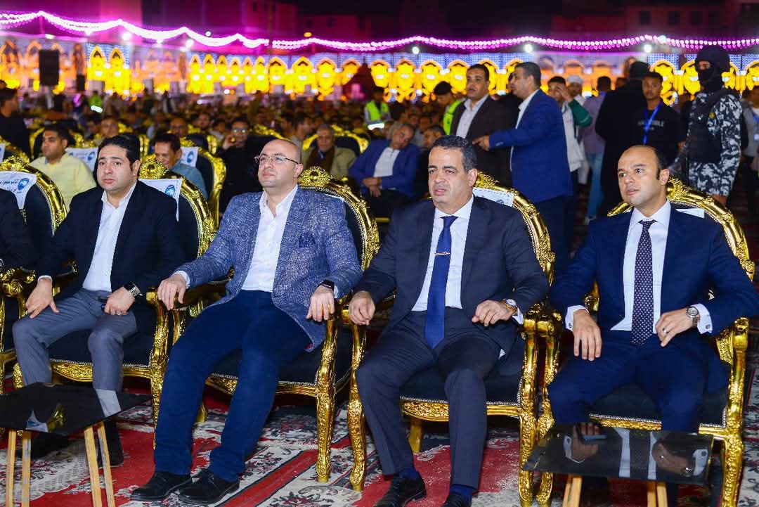 جانب من الحضور في حفل إفطار واحد الذي نظمه حزب مستقبل وطن ببا 