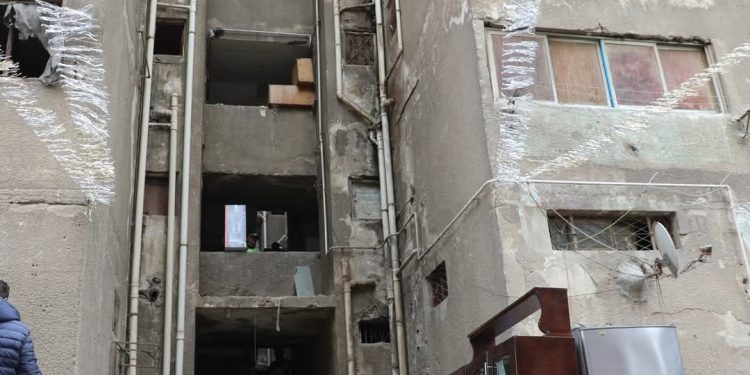 إخلاء وإزالة 15عقار بحي منشأة ناصر