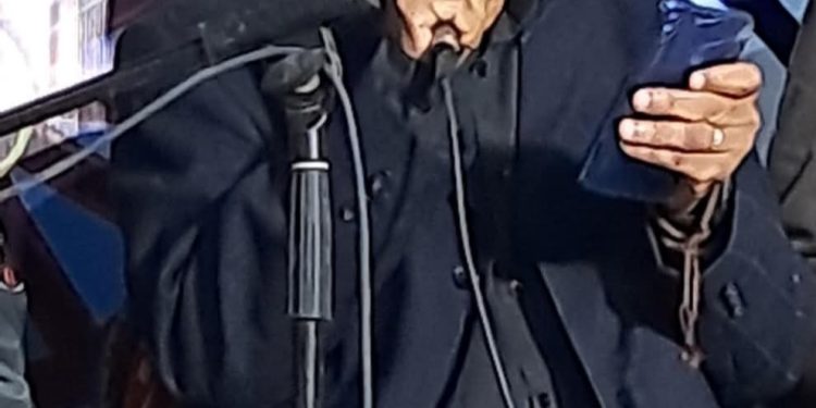 هزيمة كومبارس.. قصيدة جديدة للشاعر جمال حراجي
