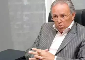 الخبير الإقتصادي هاني توفيق