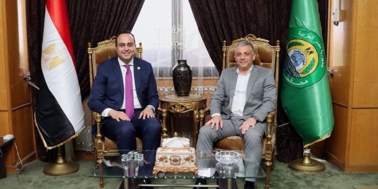 رئيس هيئة الرعاية الصحية يلتقي الفريق أسامة ربيع