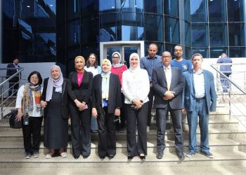 «تطوير التعليم بالوزراء» يبحث مع بحوث الإلكترونيات إنشاء حاضنات تكنولوجية لدعم ريادة الأعمال