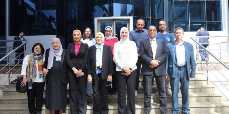«تطوير التعليم بالوزراء» يبحث مع بحوث الإلكترونيات إنشاء حاضنات تكنولوجية لدعم ريادة الأعمال
