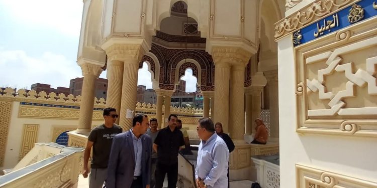 محافظ الدقهلية يتفقد الأعمال الجارية بمشروع تطوير ضريح الإمام الشعراوي بدقادوس